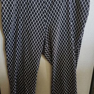 Catherines Black and White Hexagon Pattern Pants
